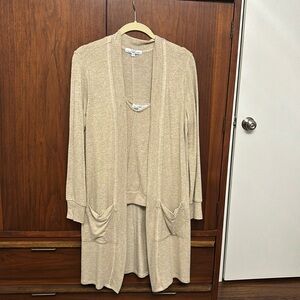 Women’s cardigan set size medium cream collar with gold glitter.